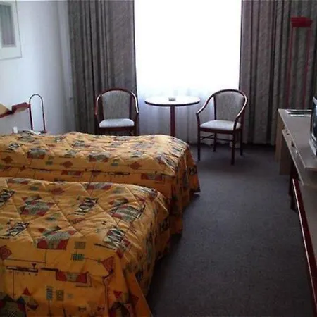 Hotel Club Praha Pruhonice
