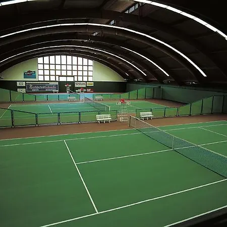 Club Praha プルーホニツェ